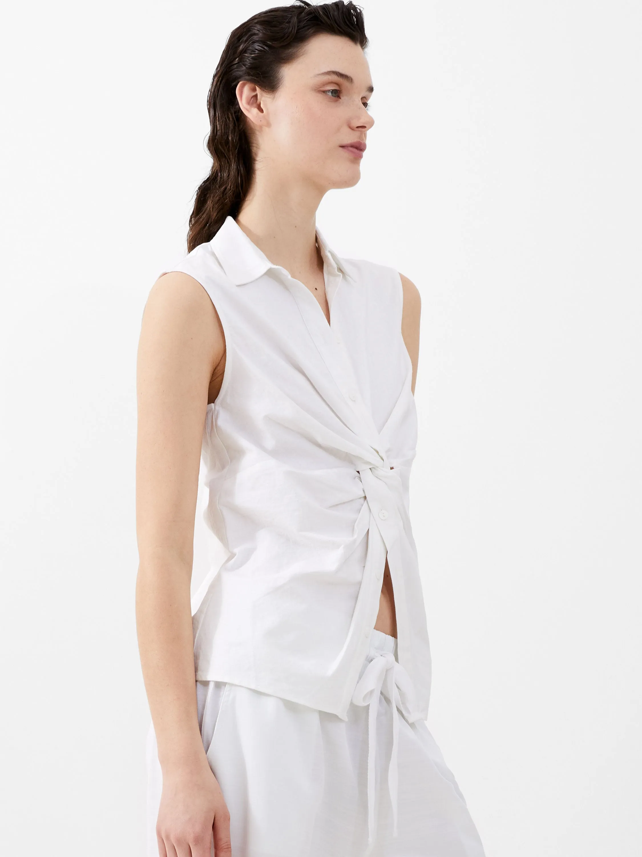 Aofie Linen Sleeveless Shirt