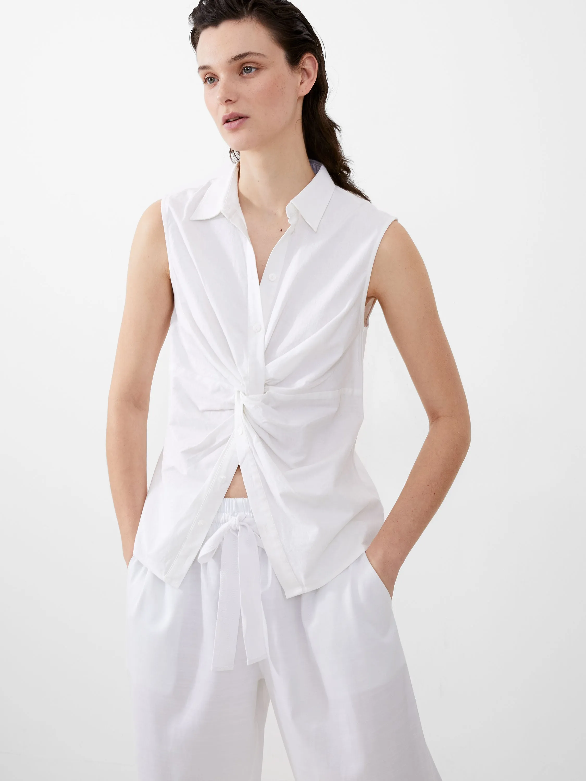 Aofie Linen Sleeveless Shirt