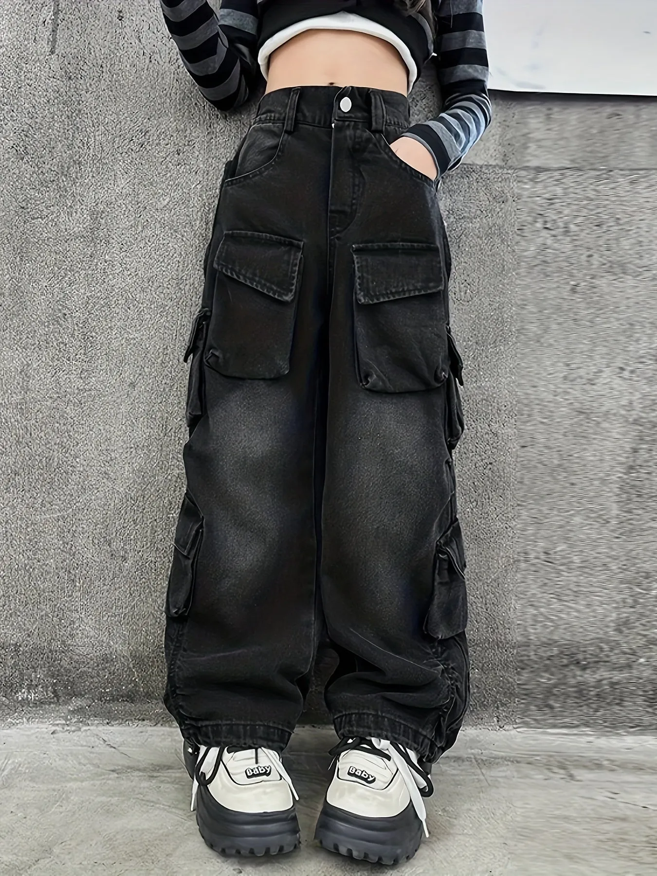 cargo™ Girls' Vintage-Inspired Wide-Leg Denim Cargo Pants with Multi-Pocket Detail - Loose Fit, All Seasons