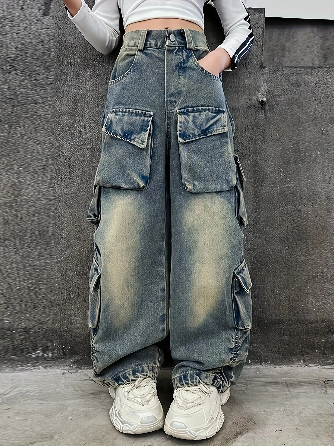 cargo™ Girls' Vintage-Inspired Wide-Leg Denim Cargo Pants with Multi-Pocket Detail - Loose Fit, All Seasons