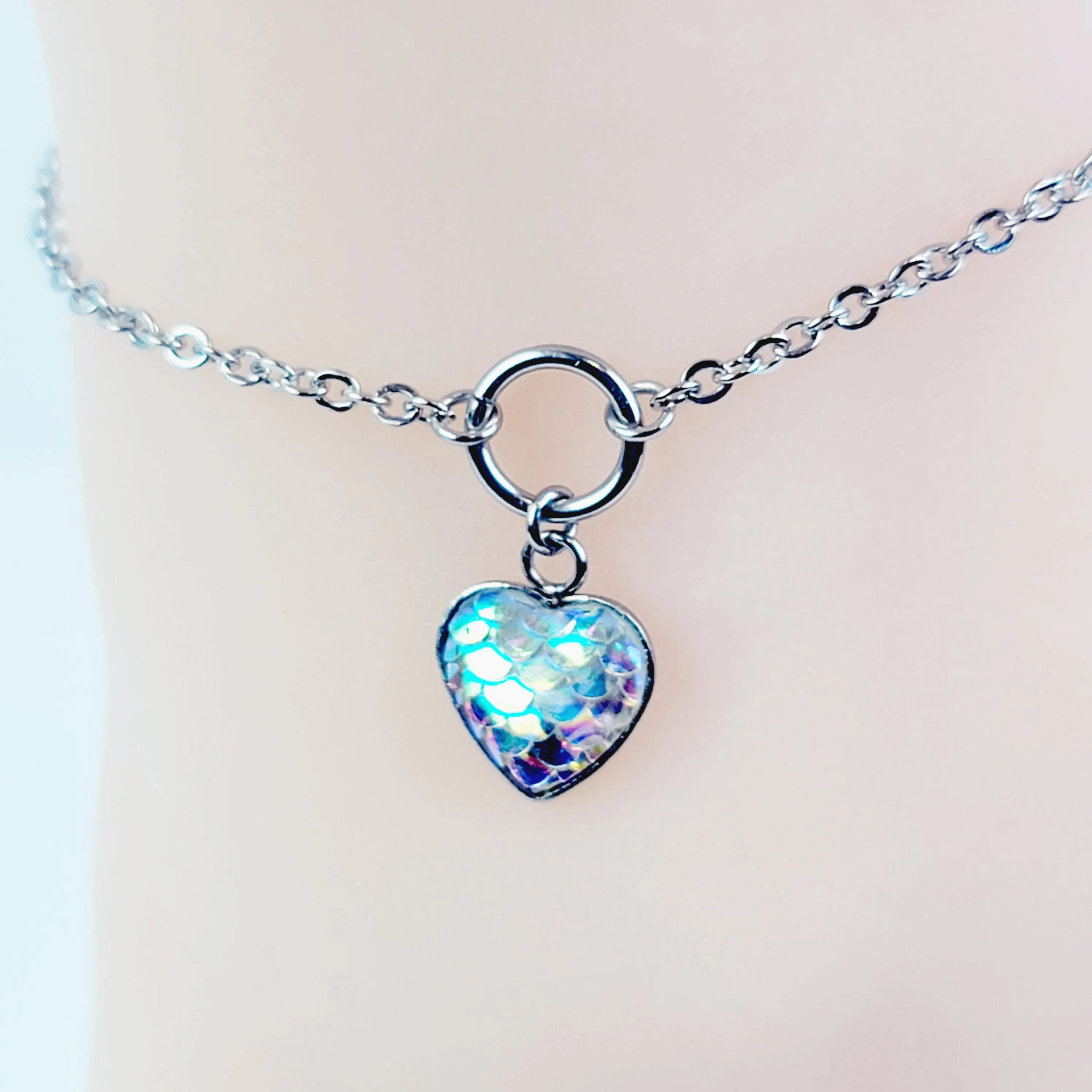 Circle of O Anklet with Mermaid/Dragon Scale Heart. 100%