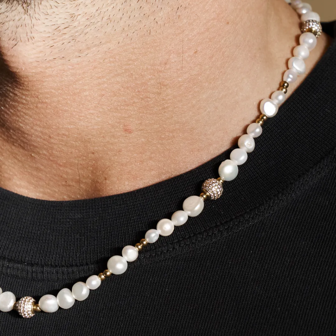 Iced Beaded Real Pearl Necklace (Gold)