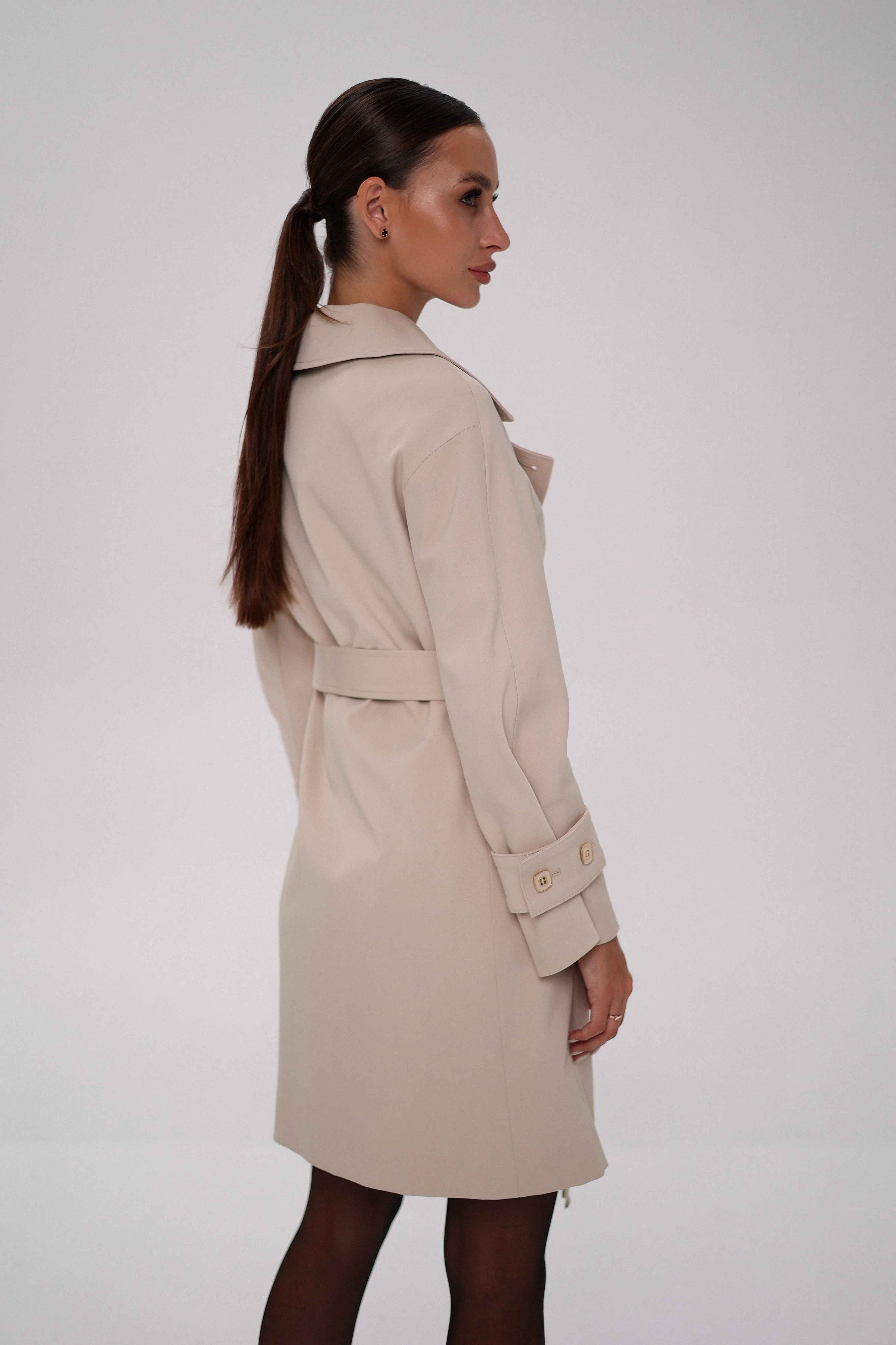 London Trench Coat in Beige