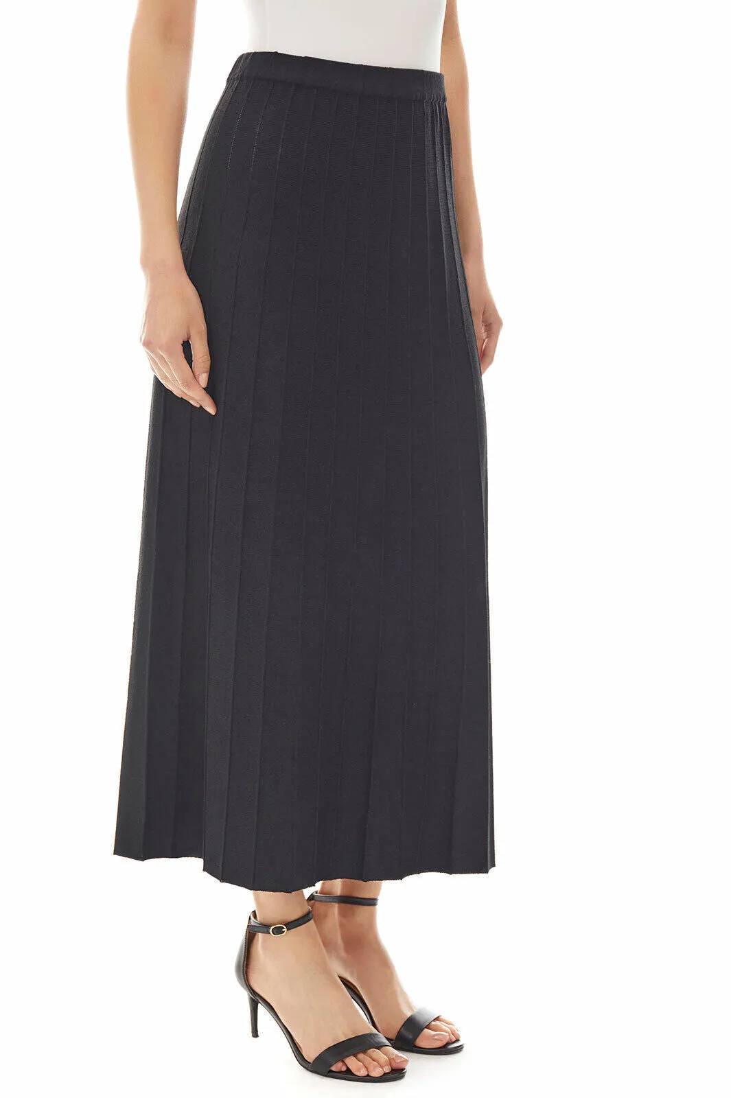 Plus Size Pleated Soft Knit Maxi Skirt