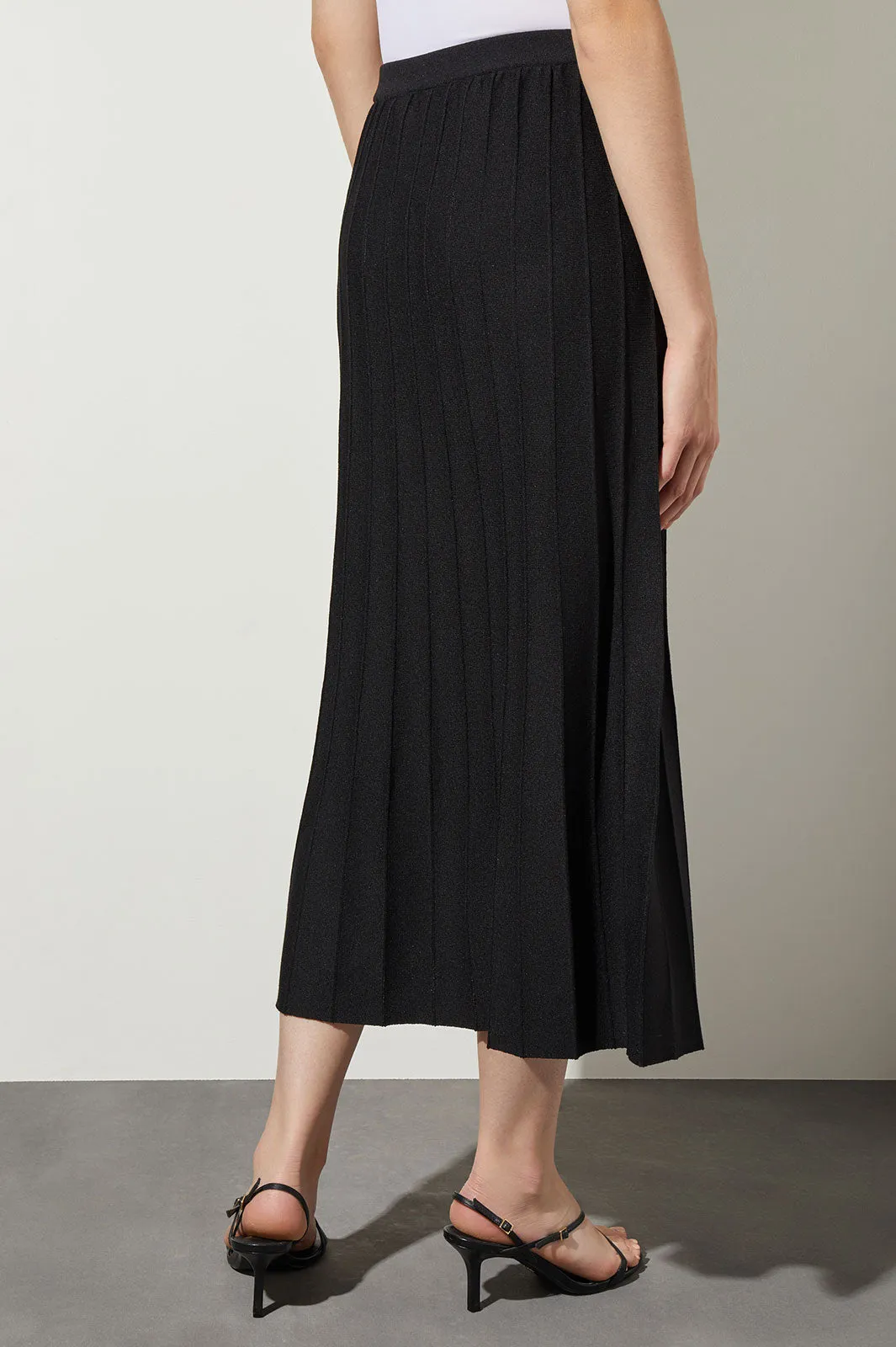 Plus Size Pleated Soft Knit Maxi Skirt